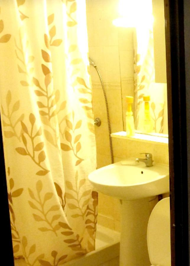 Appartement Charmant A Canet En Roussillon 36 M² Piscine Partagee Bagian luar foto